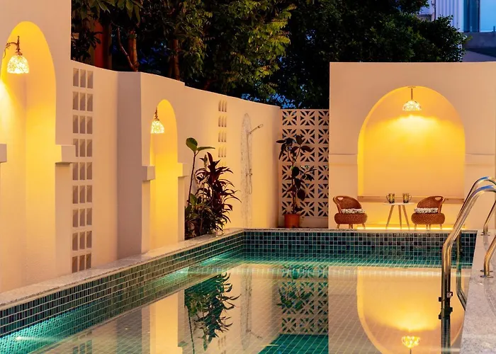 Beihai Silver Beach Yintai Time Seaview Villa Hotel