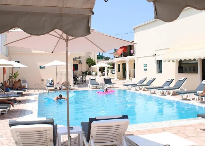 Stavros On The Beach Studios And Apartments