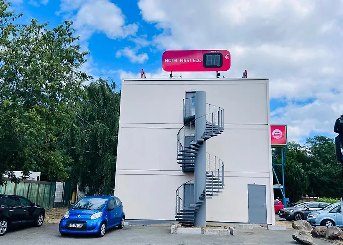 Hotel First Eco Savigny Villemoisson Centre Commercial Carrefour