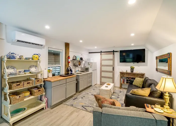 Kitty Hawk Vacation Rental W/ Pool
