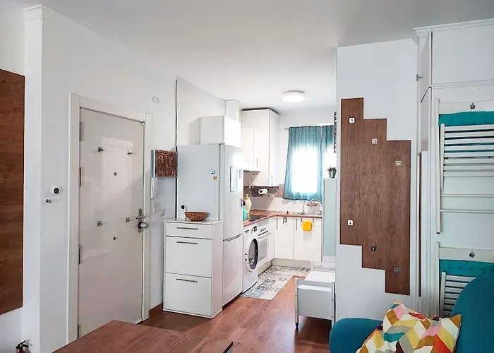 Bright&quiet studio in Málaga