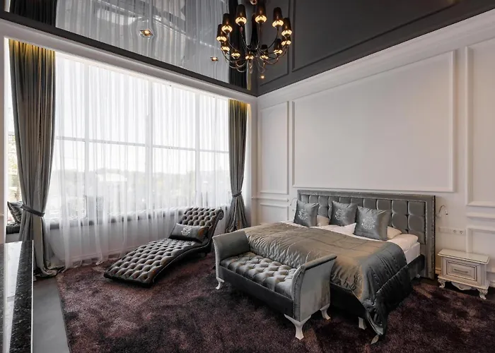 Grand Royal