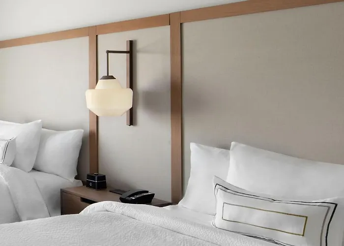 Fairfield Inn & Suites By Marriott Lake Geneva