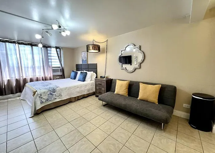 King Bed, Spacious, Legal, View