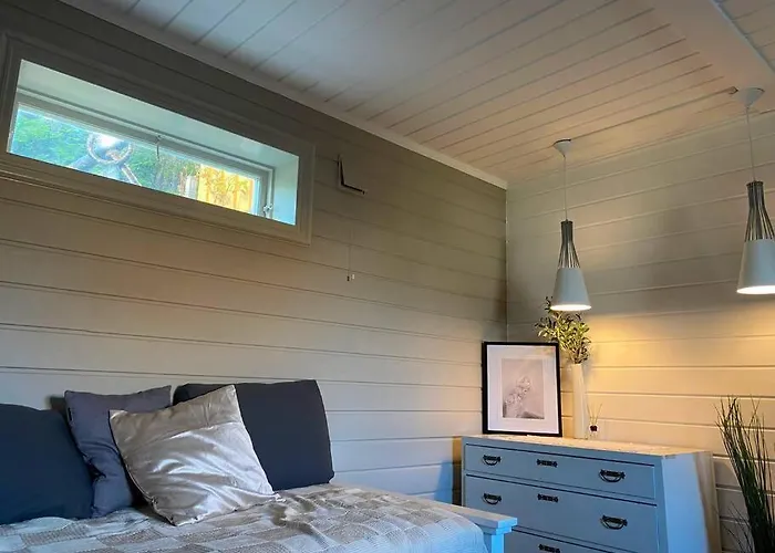 Cosy And Well-Equipped Apartment With Free Parking