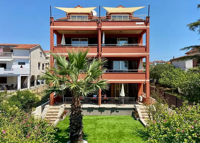 Apartments Villa Sanmarino