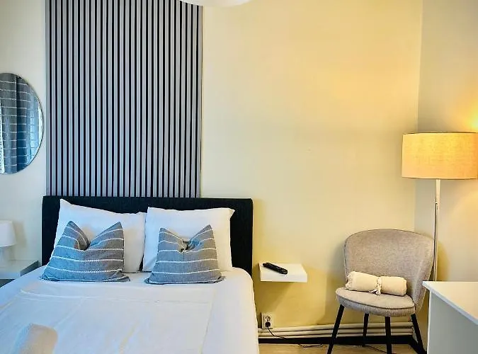 Cozy Place To Stay -Self Check In 24H