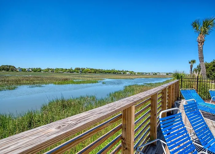 Bella Vista: Marshfront Condo 1 Block To The Beach. Pool & Hot Tub-1St Floor