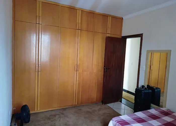 Rua Ipanema 2 Quarto Garagem-Praia clube