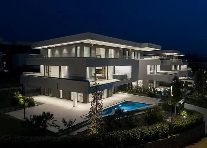 Hadrie Luxury Resort And Villas Azimut