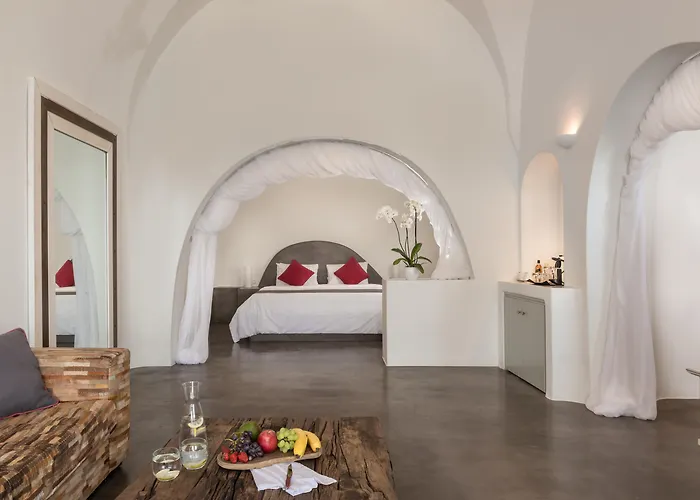 Andronis Luxury Suites - Preferred Hotels & Resorts