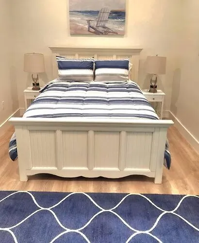 Relaxing Retreat And Modern Charm In Historic Saint Augustine