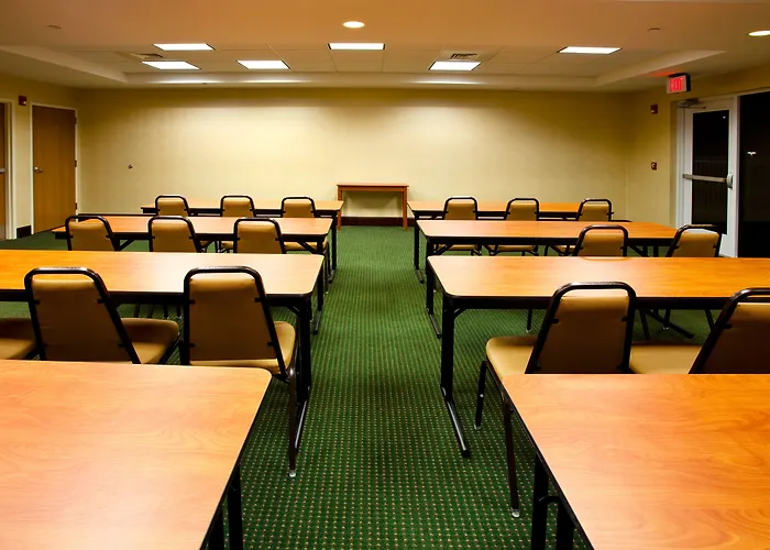 Holiday Inn Express Hotel & Suites Brooksville West, An Ihg Hotel