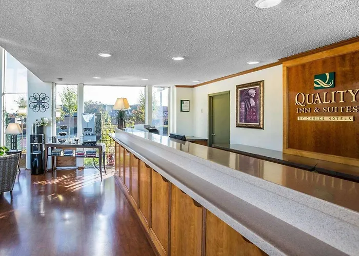 Quality Inn & Suites Cameron Park Shingle Springs