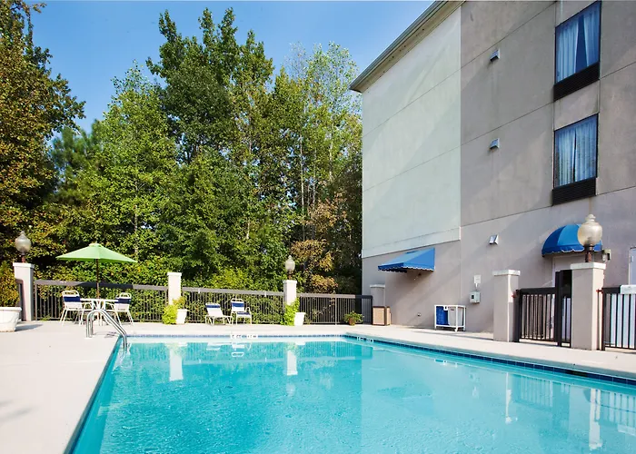 Holiday Inn Express Apex - Raleigh By Ihg