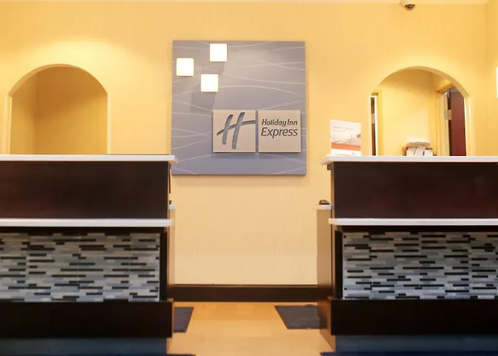 Holiday Inn Express & Suites Southport - Oak Island Area By Ihg