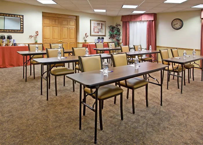 Holiday Inn Express Murrysville - Delmont By Ihg