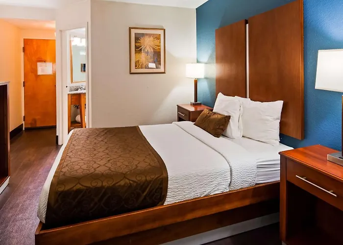 Best Western Plus Richmond