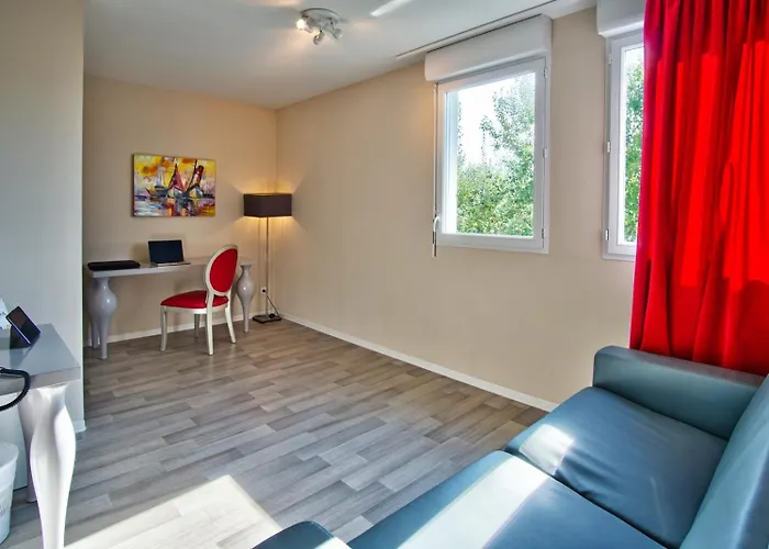 Adonis Hotel Bayonne