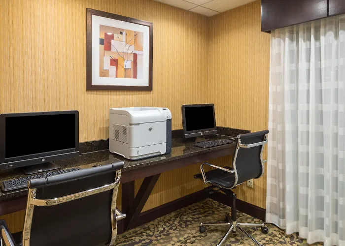 Holiday Inn Express Philadelphia Ne-Bensalem By Ihg