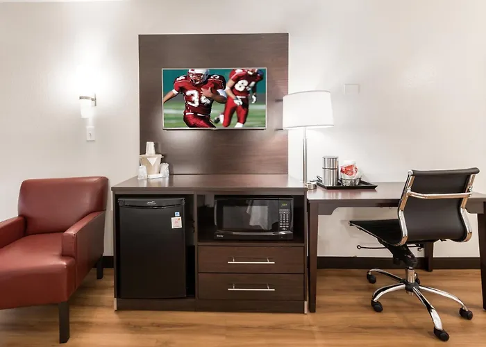 Red Roof Inn Plus+ Columbus - Worthington