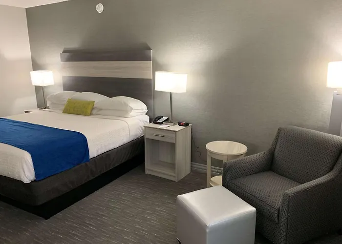 Best Western Plus Clarks Summit Scranton Hotel