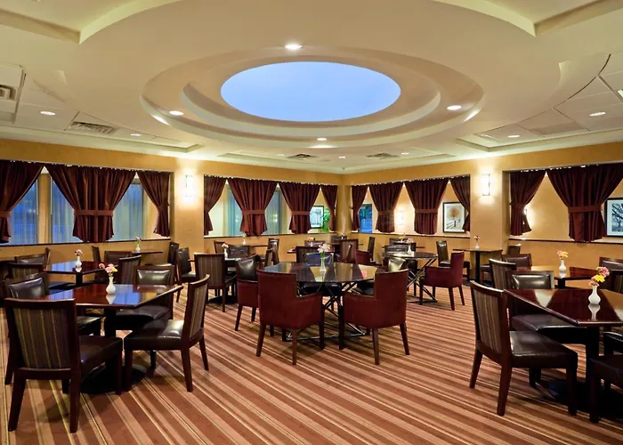 Armoni Inn & Suites