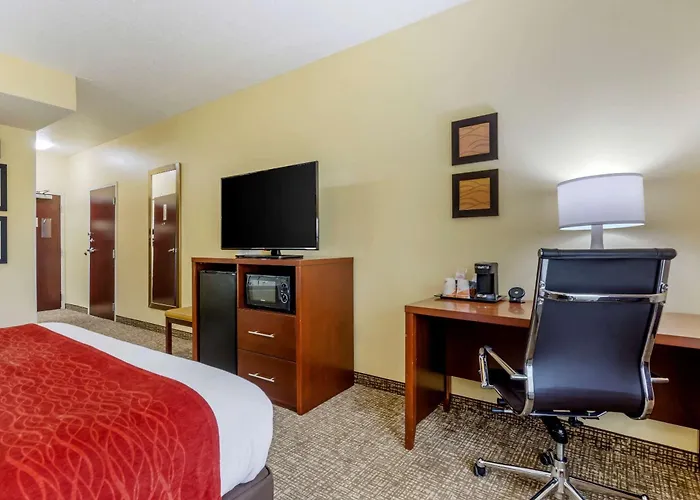 Comfort Inn & Suites Hillsville I-77