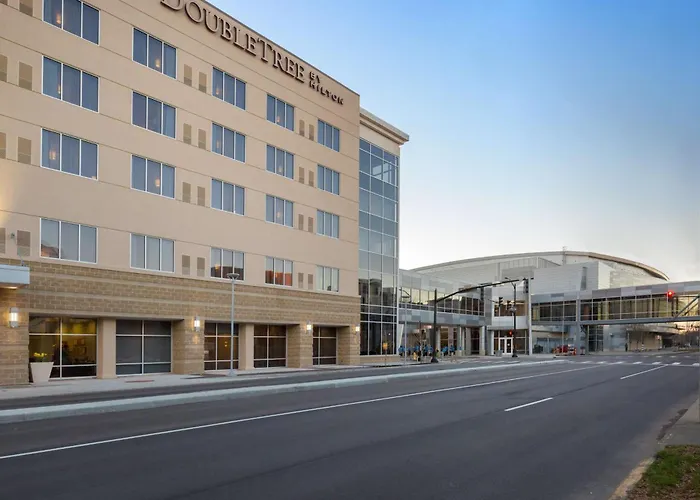 Doubletree By Hilton Evansville