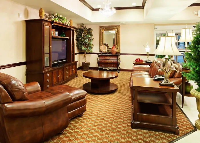 Holiday Inn Express Carrollton, An Ihg Hotel