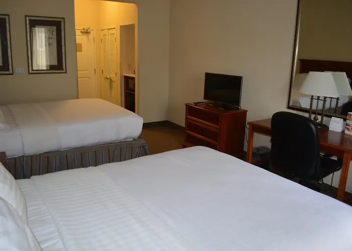 Holiday Inn Hotel & Suites Beckley By Ihg