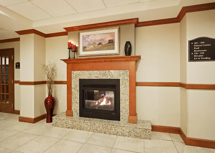 Holiday Inn Express Hotel & Suites Freeport By Ihg