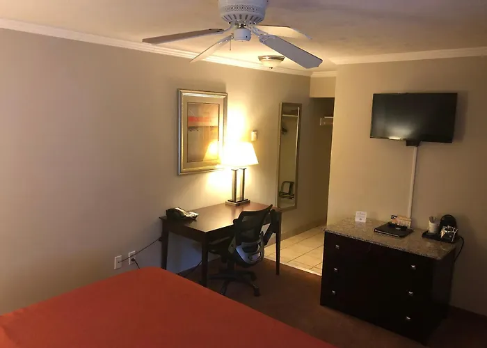 Global Inn