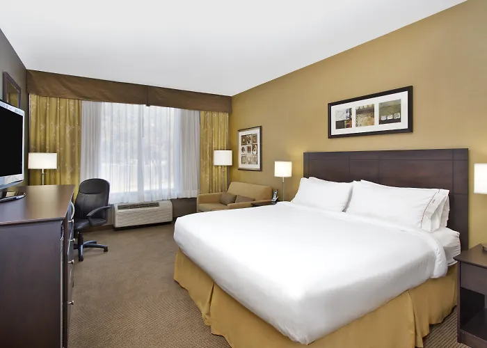 Holiday Inn Express Kingston Central By Ihg