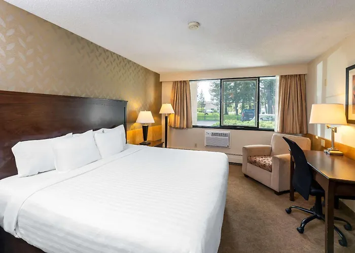 Prestige Riverside Lodge Quesnel