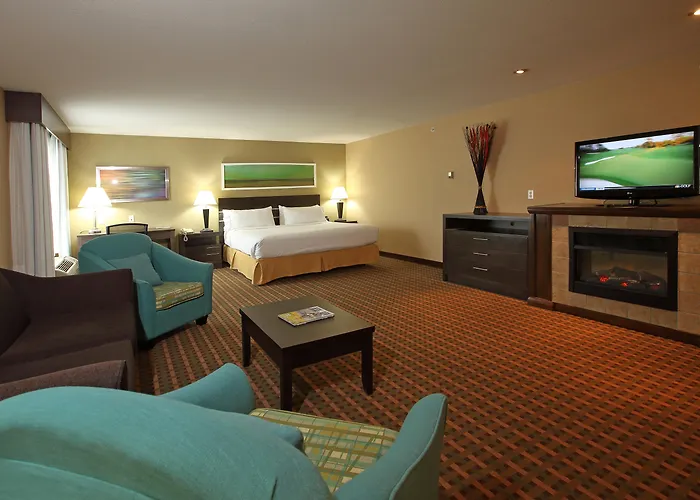 Holiday Inn Express Hotel & Suites Vernon By Ihg