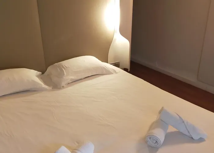 The Originals Access, Hotel Foix