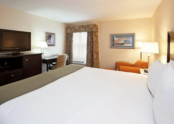 Holiday Inn Express London-I-70 By Ihg