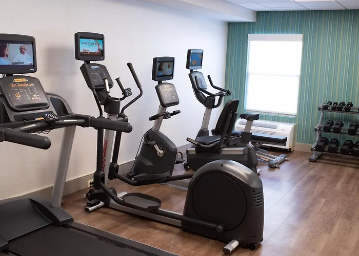 Holiday Inn Express Hotel & Suites Conover - Hickory Area By Ihg