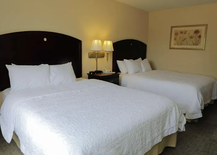 Hampton Inn By Hilton Clinton