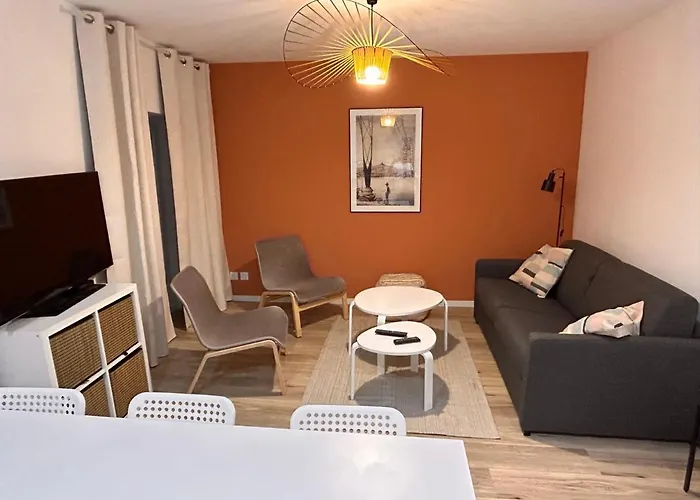 Bel appartement climatisé 2 chambres à 20m du Vieux-Port