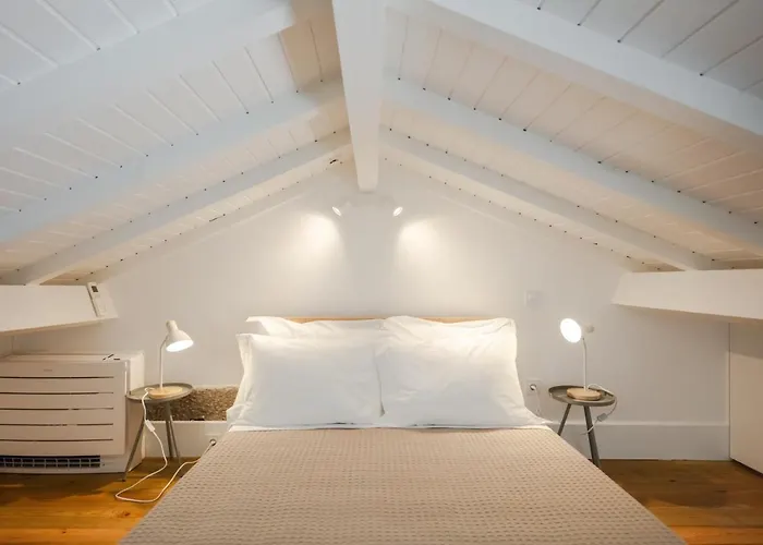Gateway House Studio Apartments