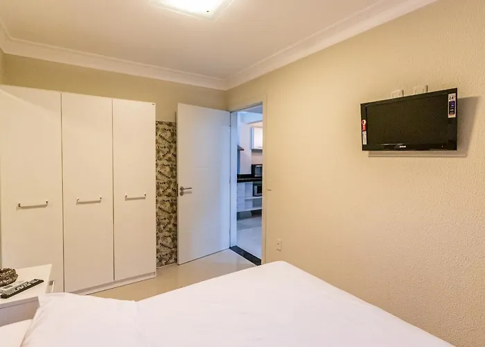 Flat com Piscina Térmica no Bombinhas Summer Beach