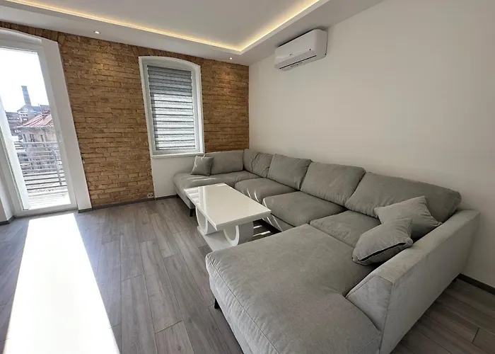 Davud & S Apartments