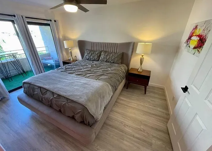 Mcm Condo Downtown Palm Springs