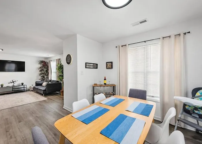 Dt/2 Spacious 3Br Suites/Freeparking/Selfcheckin