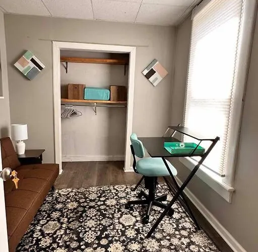 Zen Haven 3- Close To Downtown Indianapolis- Queen Bed