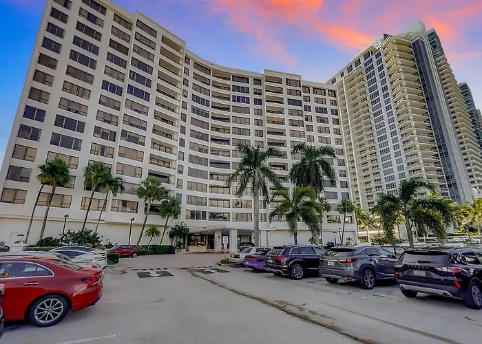 Beach Paradise A Cozy Ocean View Condo On The Beach With Free Parking