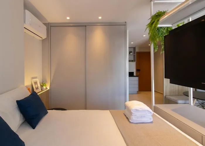 Avenue Studio - Gru 2207
