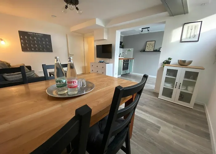 Apartment 'BB43' - 70qm mit Terrasse und kleinem Garten am Rande der Eifel